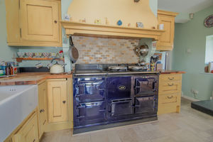 Photo 17- click for photo gallery